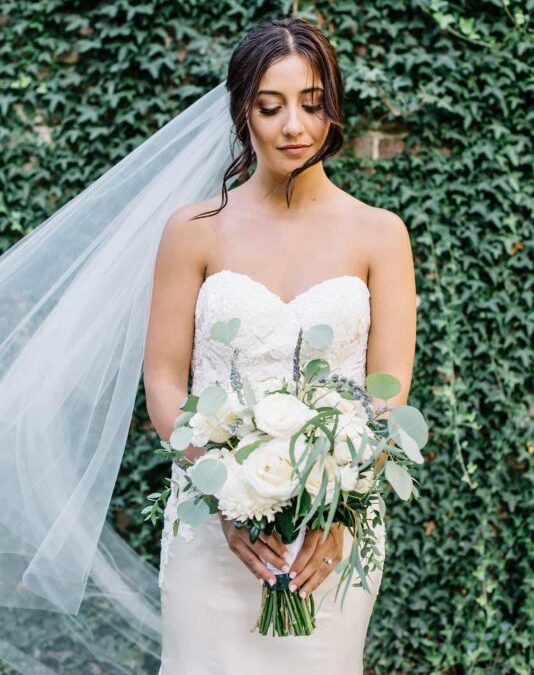 Summer and Tim’s romantic summer wedding | The Blanton House, Indiana