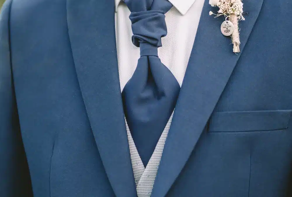 Best Fabric for Suits in Summer Outdoor Weddings